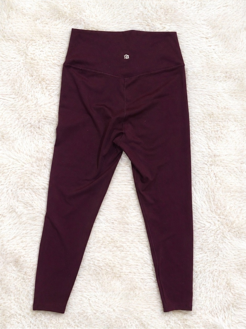 Kensie High Rise Burgundy Leggings Medium | Yoga Pants Athleisure Workout Active - Picture 3 of 3